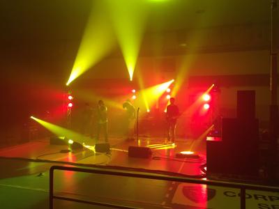 Live-3